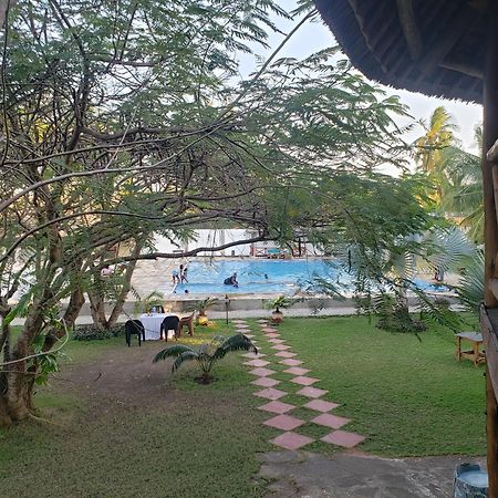 Kwa Mama Village Beach Resort Dar es Salaam Exterior photo